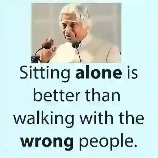 Thought-that-will-change-the-game of Living alone is better then living with a wrong person- motivating whatsapp status